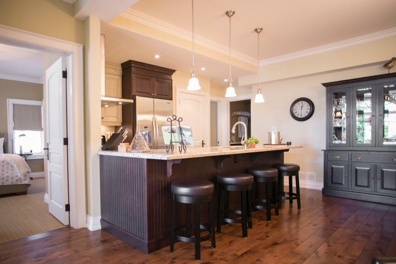 124 On Queen Hotel & Spa Niagara-on-the-Lake Екстериор снимка